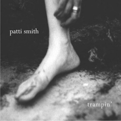 Patti Smith - Trampin' cover art