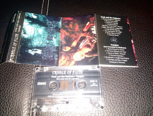 Cradle of Filth - Dusk and Her Embrace / Vempire cover art