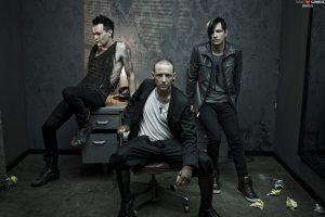 Dead By Sunrise photo