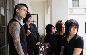 Falling In Reverse photo