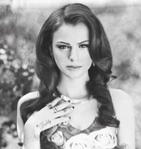 Cher Lloyd photo