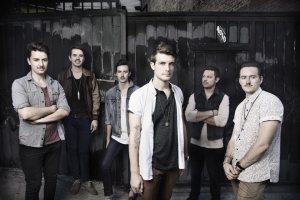 Hands Like Houses photo