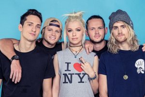 Tonight Alive photo