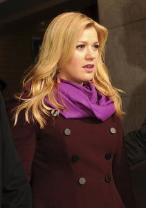 Kelly Clarkson photo