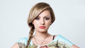 Alexandra Stan photo