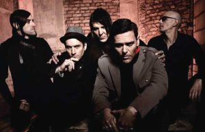 Emigrate photo