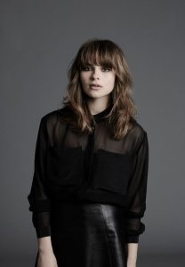 Gabrielle Aplin photo