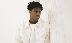 Daniel Caesar photo Daniel Caesar photo